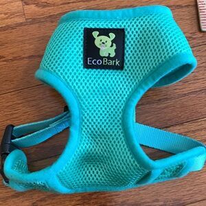 EcoBark Size small maximum comfort bluegreen harness